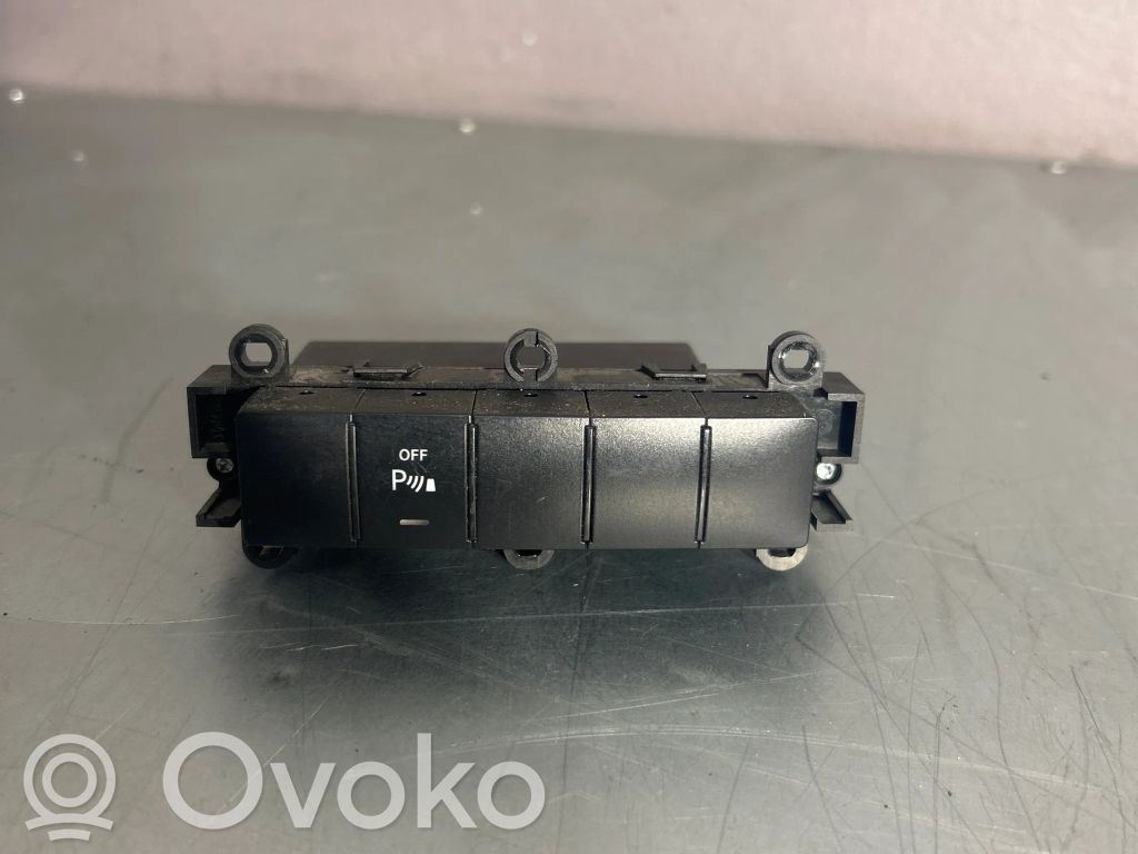 Mercedes-Benz B W245 Interruptor del sensor de aparcamiento (PDC) 