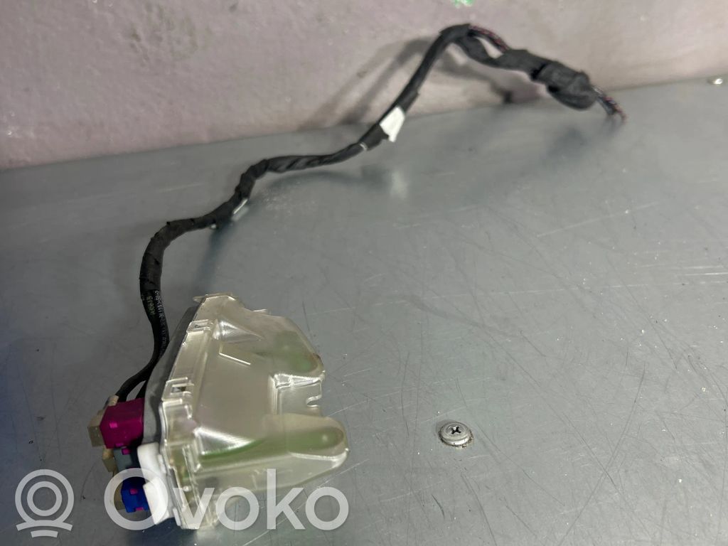 Antena (GPS antena)   6957345,21367510