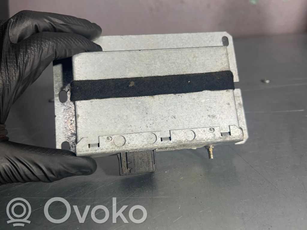 BMW 7 E38 GPS navigation control unit/module 