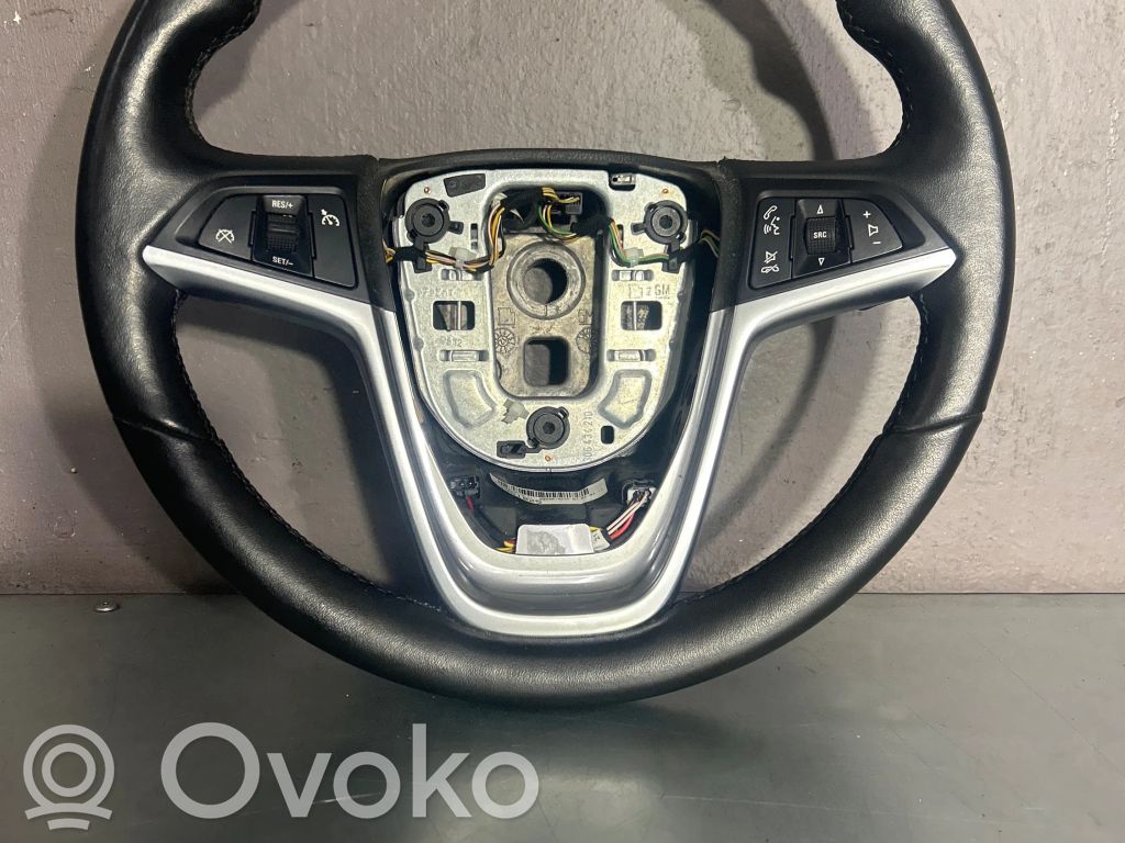 Opel Astra J Volante 