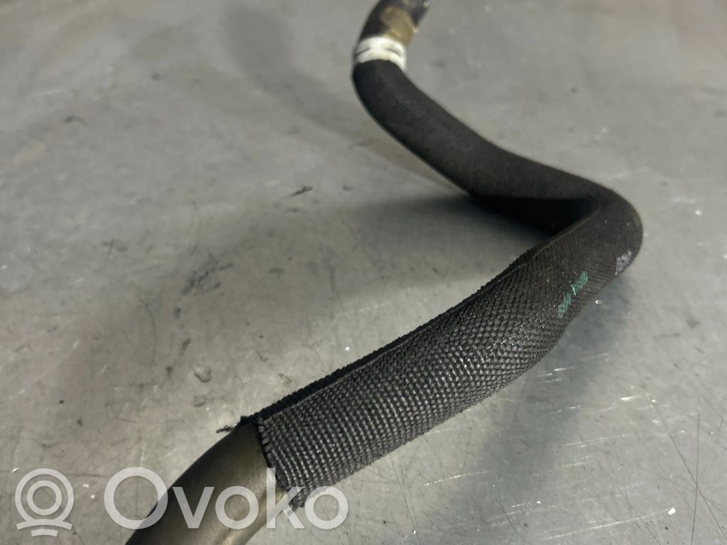 Renault Captur II Engine coolant pipe/hose 