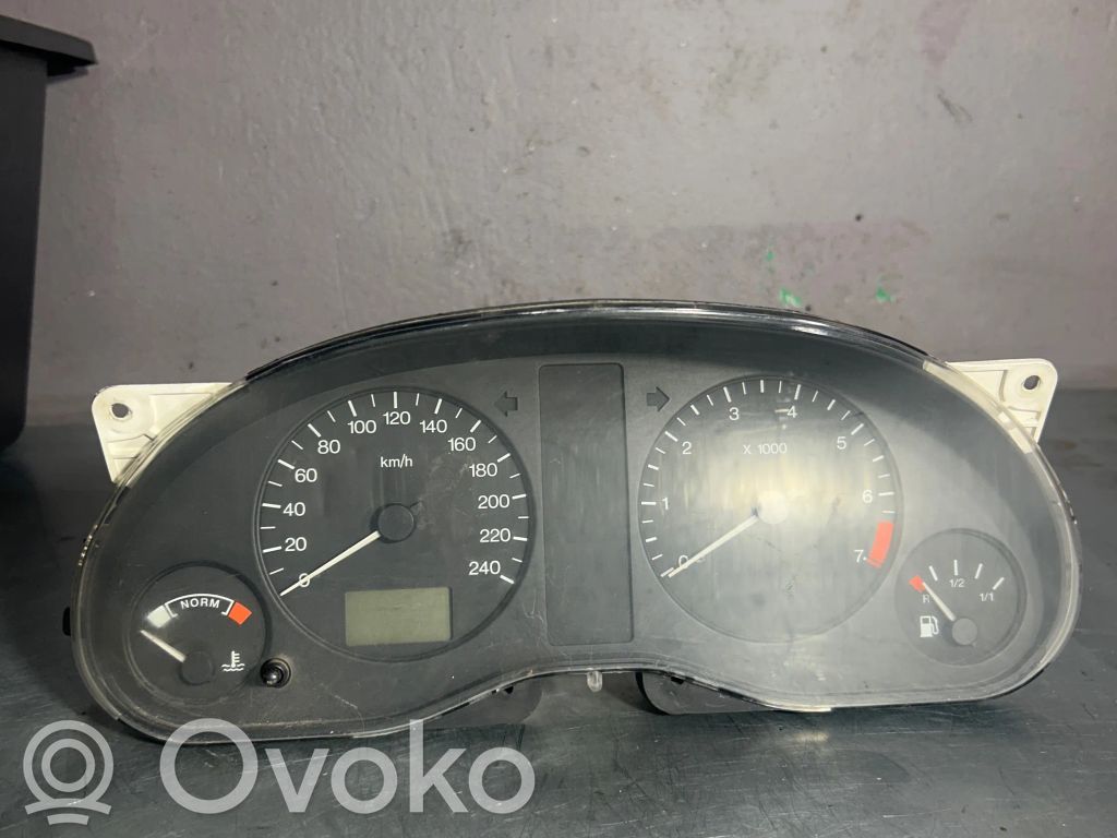 Volkswagen Sharan Speedometer (instrument cluster) 