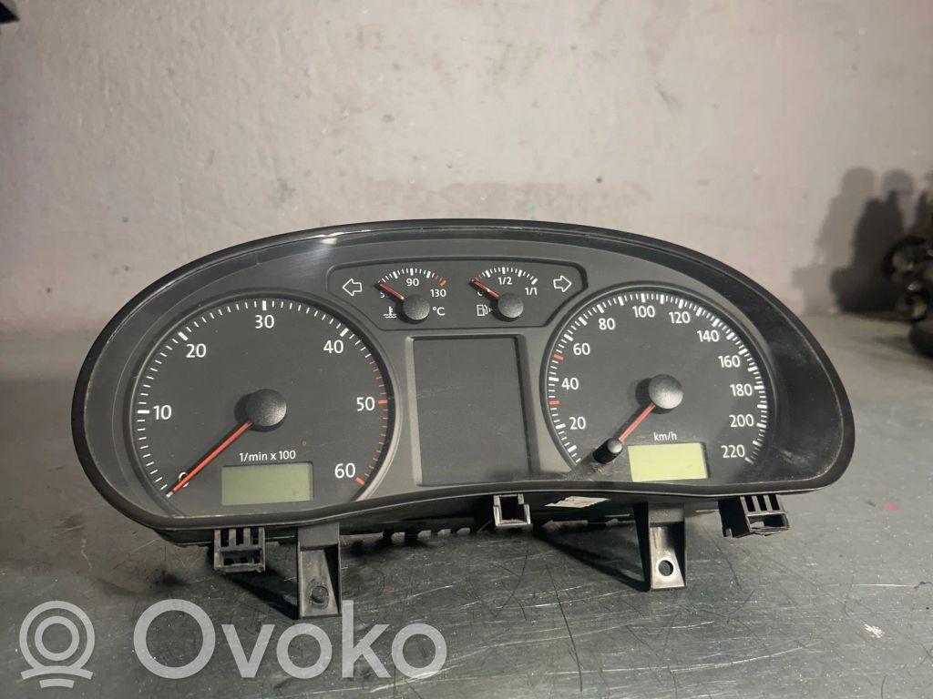 Volkswagen Polo Licznik / Prędkościomierz 