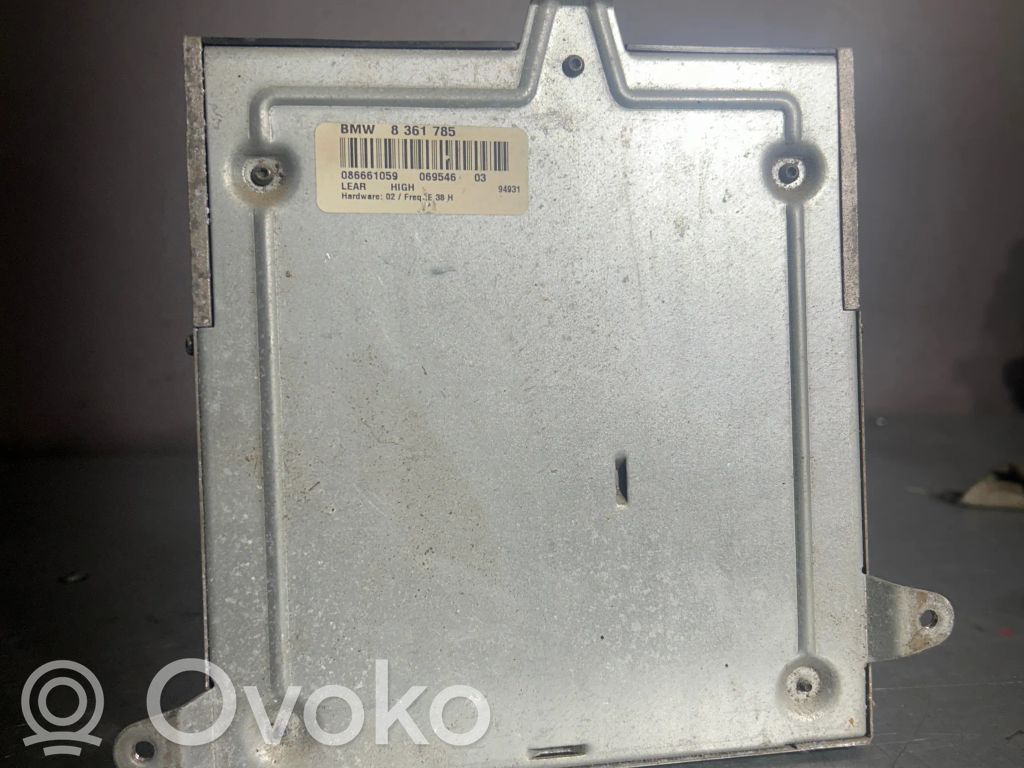 BMW 7 E38 Garso stiprintuvas 