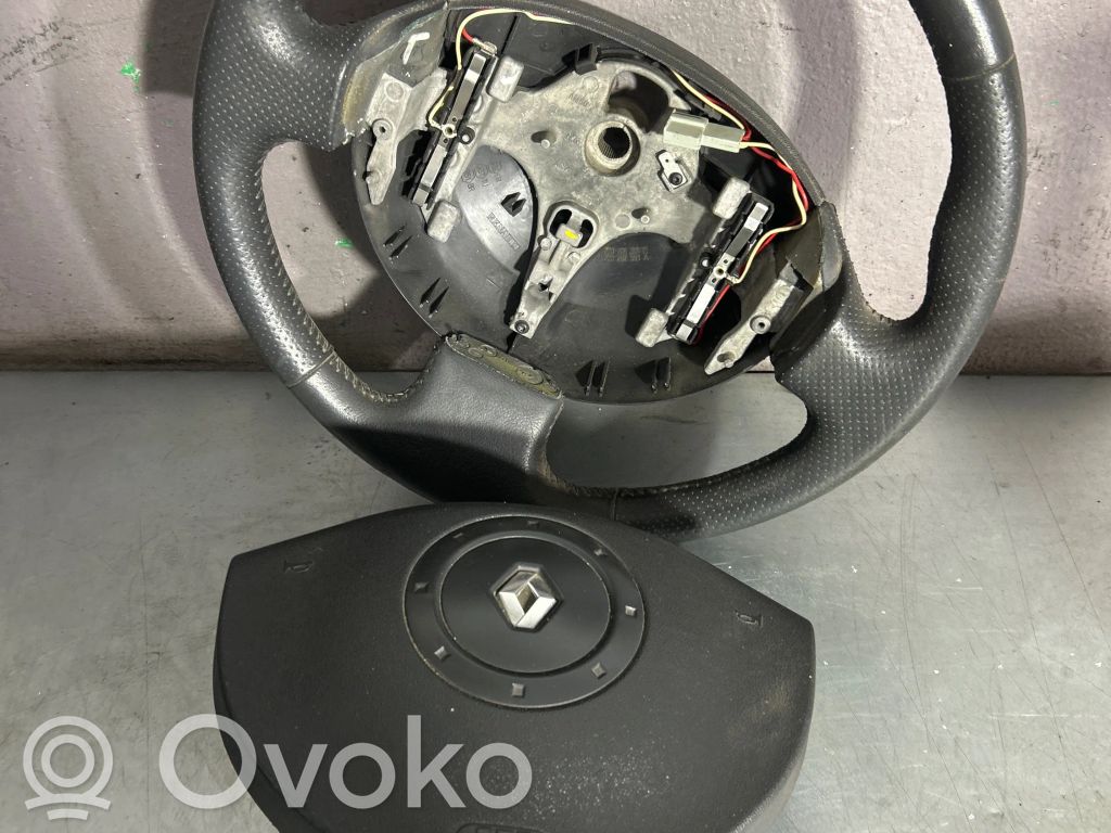 Renault Megane II Ohjauspyörä 