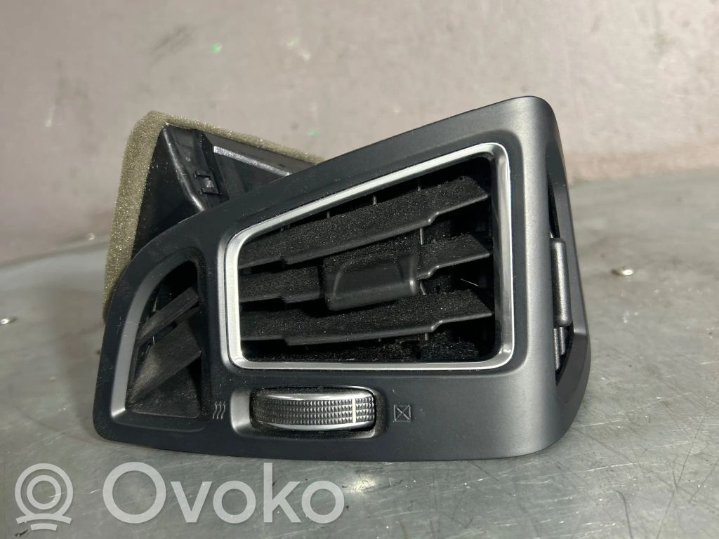 Ford Kuga II Boczna kratka nawiewu deski rozdzielczej 