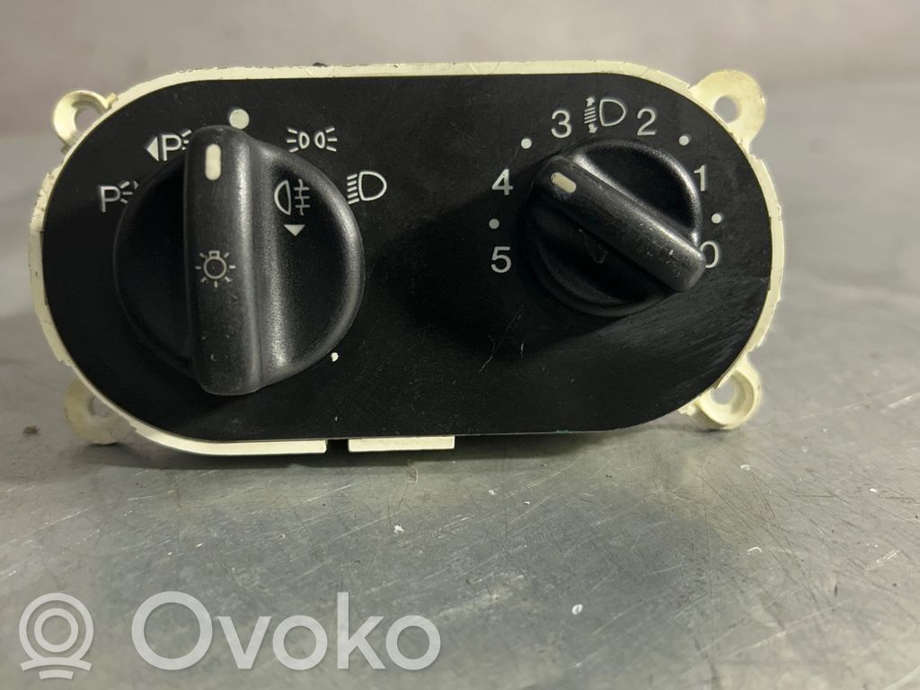 Ford Mondeo MK I Light switch 