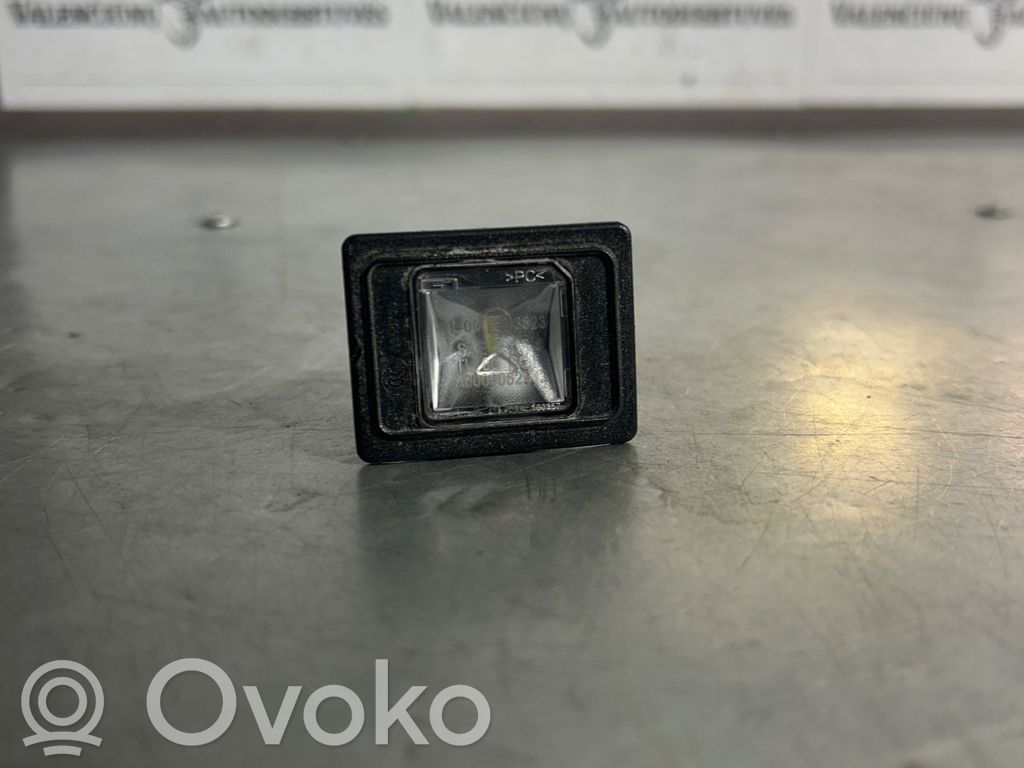 Lampa oświetlenia tylnej tablicy rejestracyjnej   A0009062903,E13623,85001