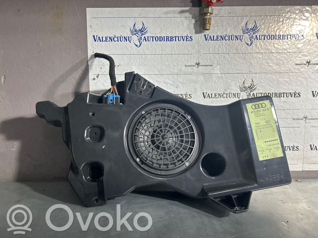 Audi A3 S3 A3 Sportback 8P Subwoofer speaker 