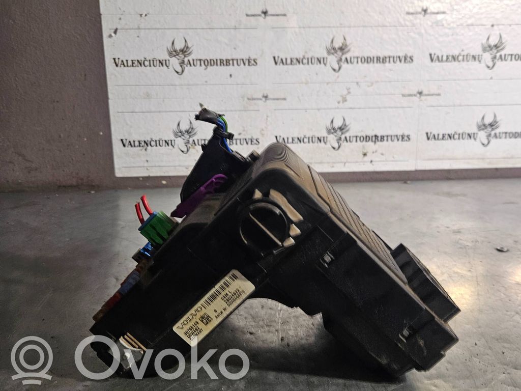 Volvo V70 Fuse module 