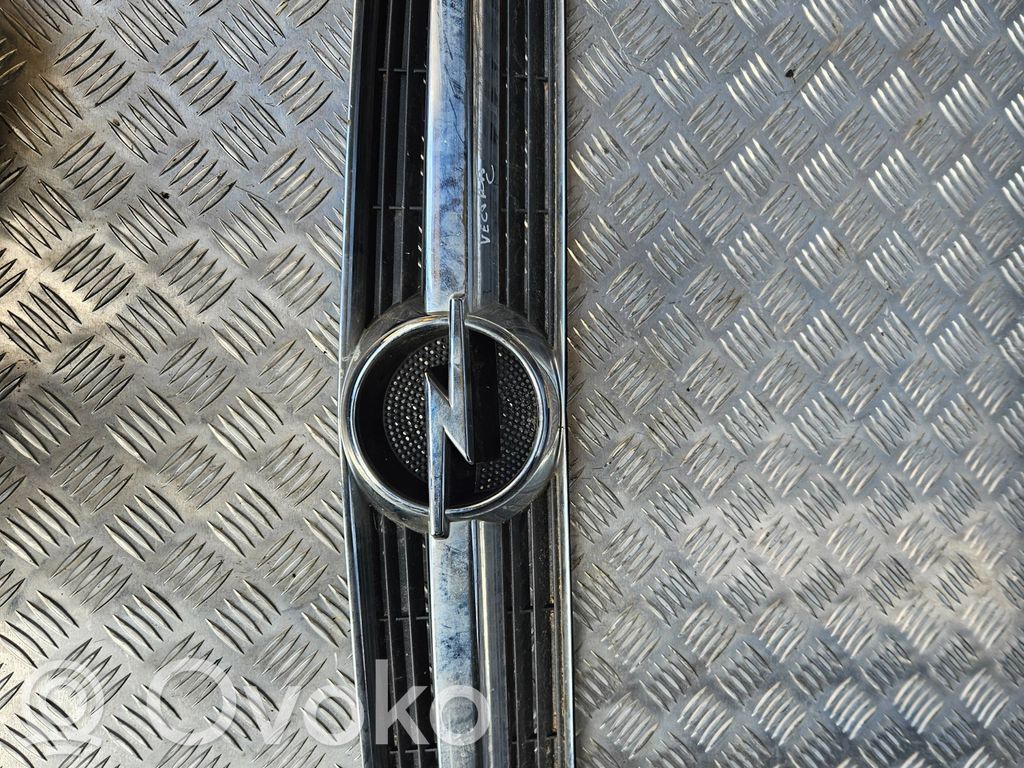 Opel Vectra C Etusäleikkö 