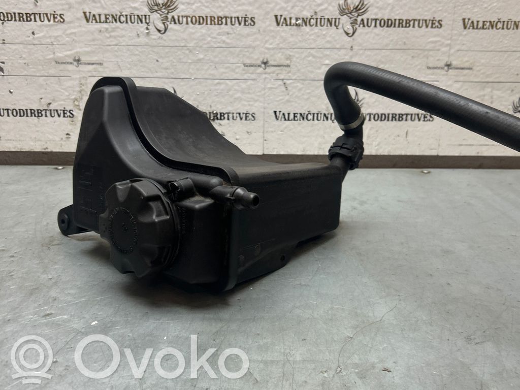 Aušinimo skysčio išsiplėtimo bakelis   7810592