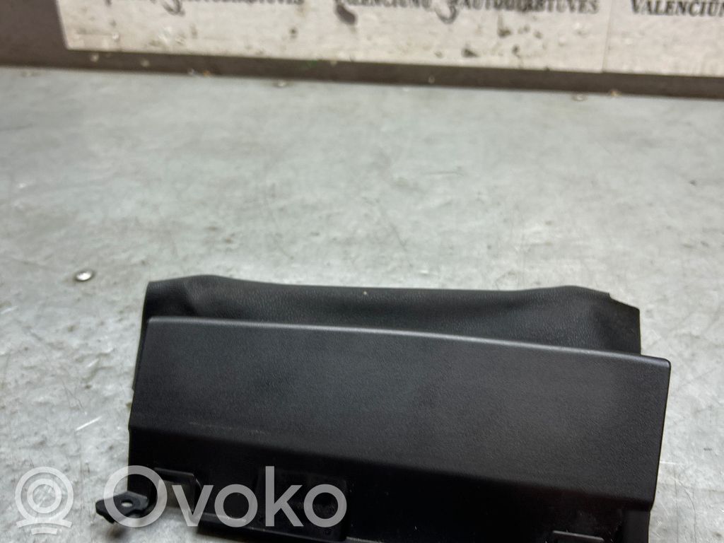 BMW 1 E81 E87 Steering wheel column trim 
