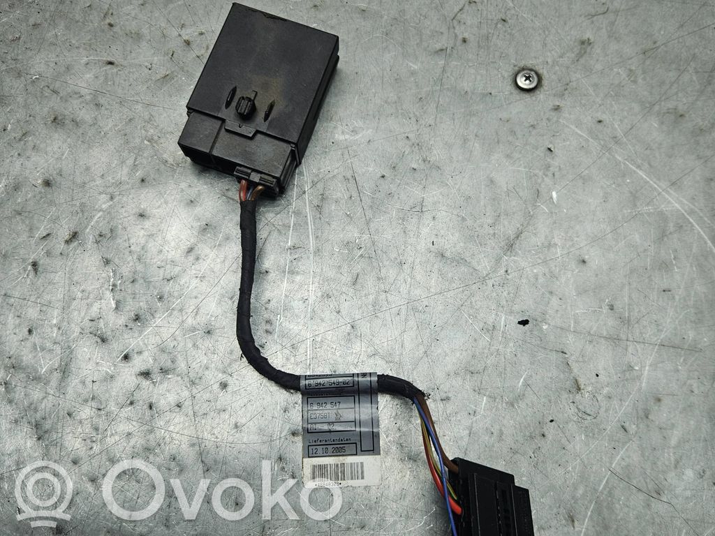 BMW 1 E81 E87 Istuimen säädön moduuli 