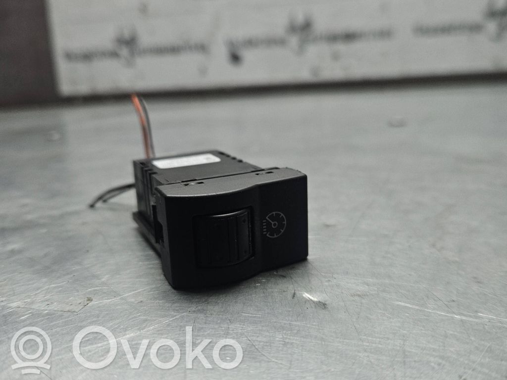 Panel lighting control switch   BP4K666R0,04057800,10022008