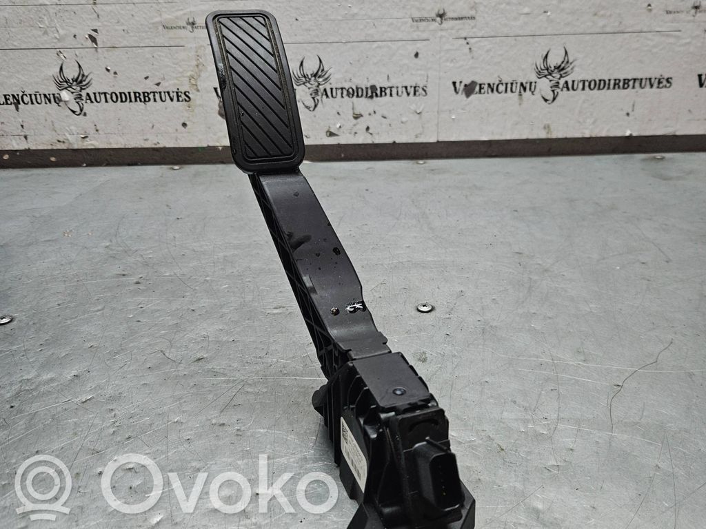 Ford Fiesta Accelerator throttle pedal 