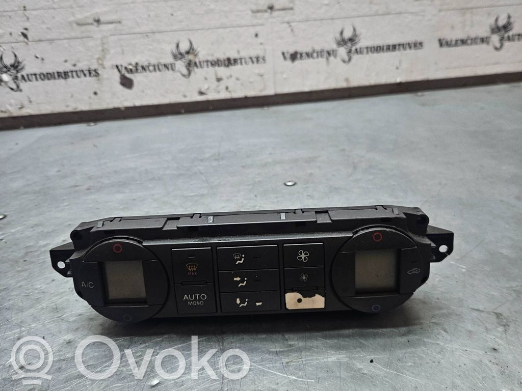 Ford Focus C-MAX Climate control unit 