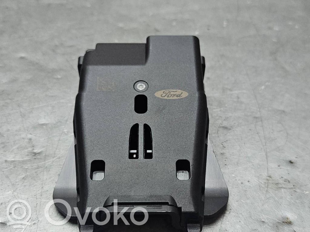 Ford Focus Windshield/windscreen camera 