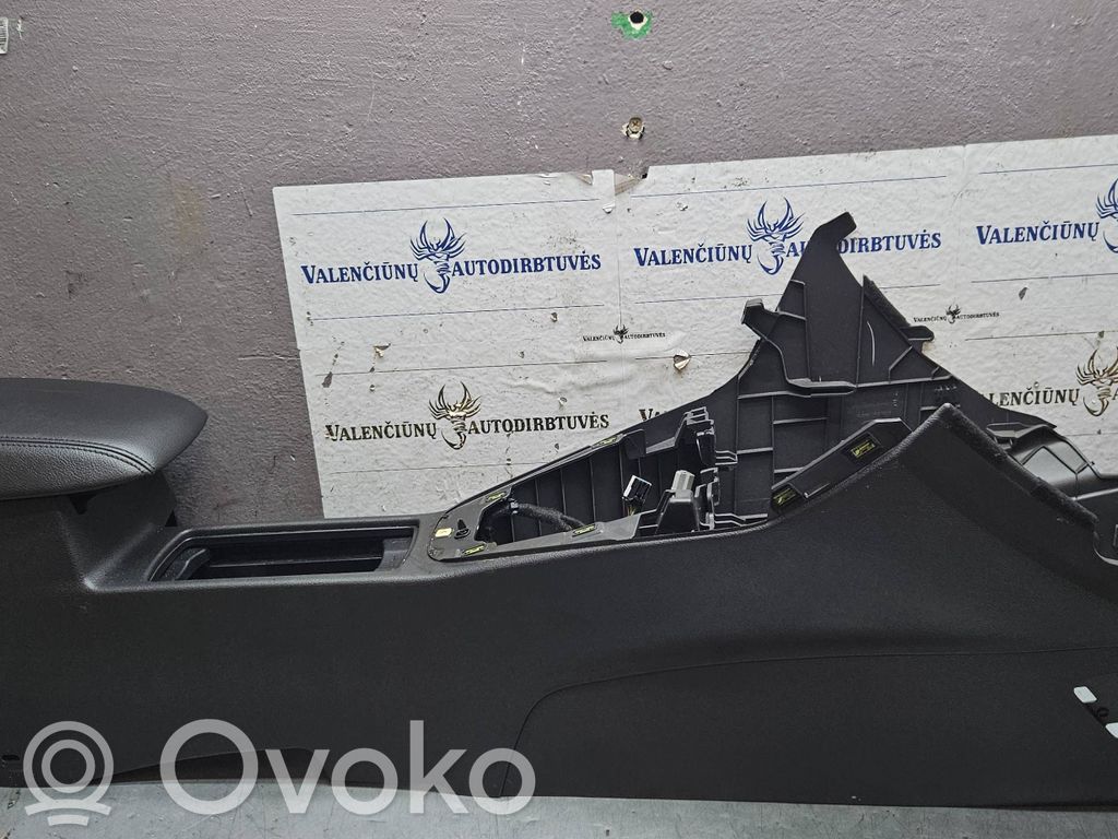 Ford Focus Подлокотник 