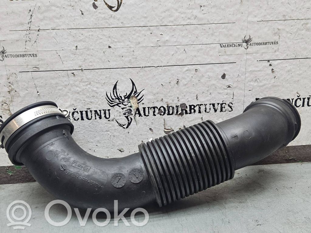 Ford Focus Schlauch / Leitung Ladeluftkühler 