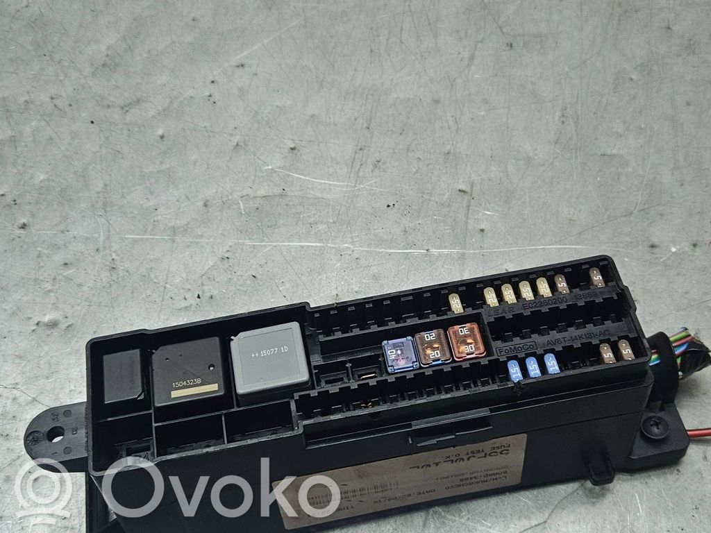 Saugiklių blokas   E02260200,AV6T14K131AC
