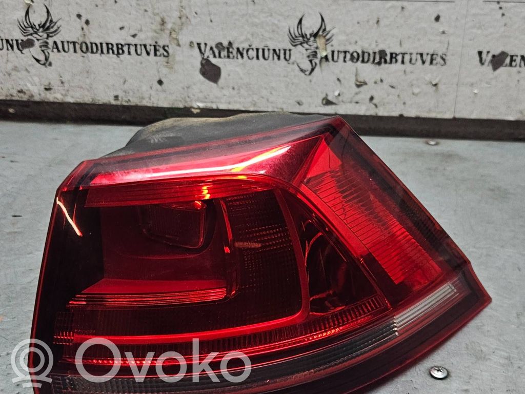Lampa tylna   5G9945096C,L90055977,VL00559779411