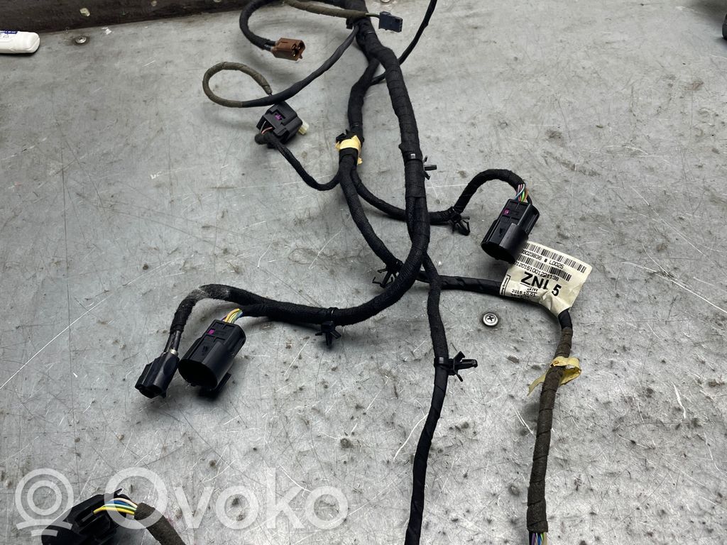 Cableado del sensor de aparcamiento (PDC)   LD025,20151001,39023836,0120151001221138