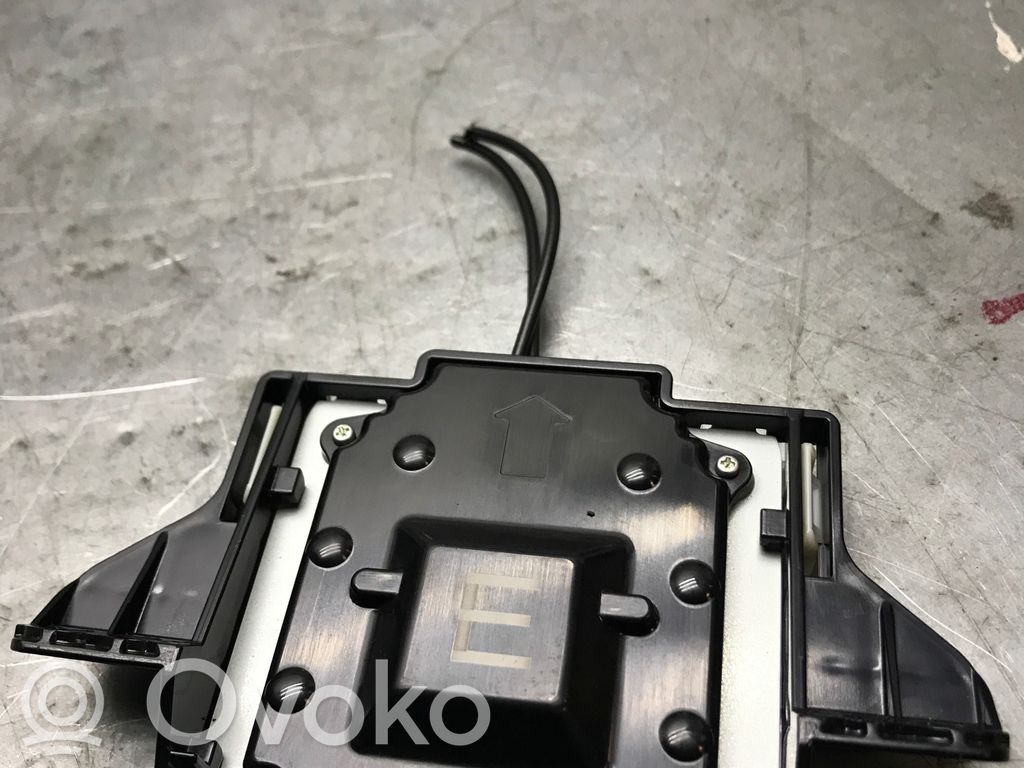 Toyota Corolla E210 E21 Aerial GPS antenna 