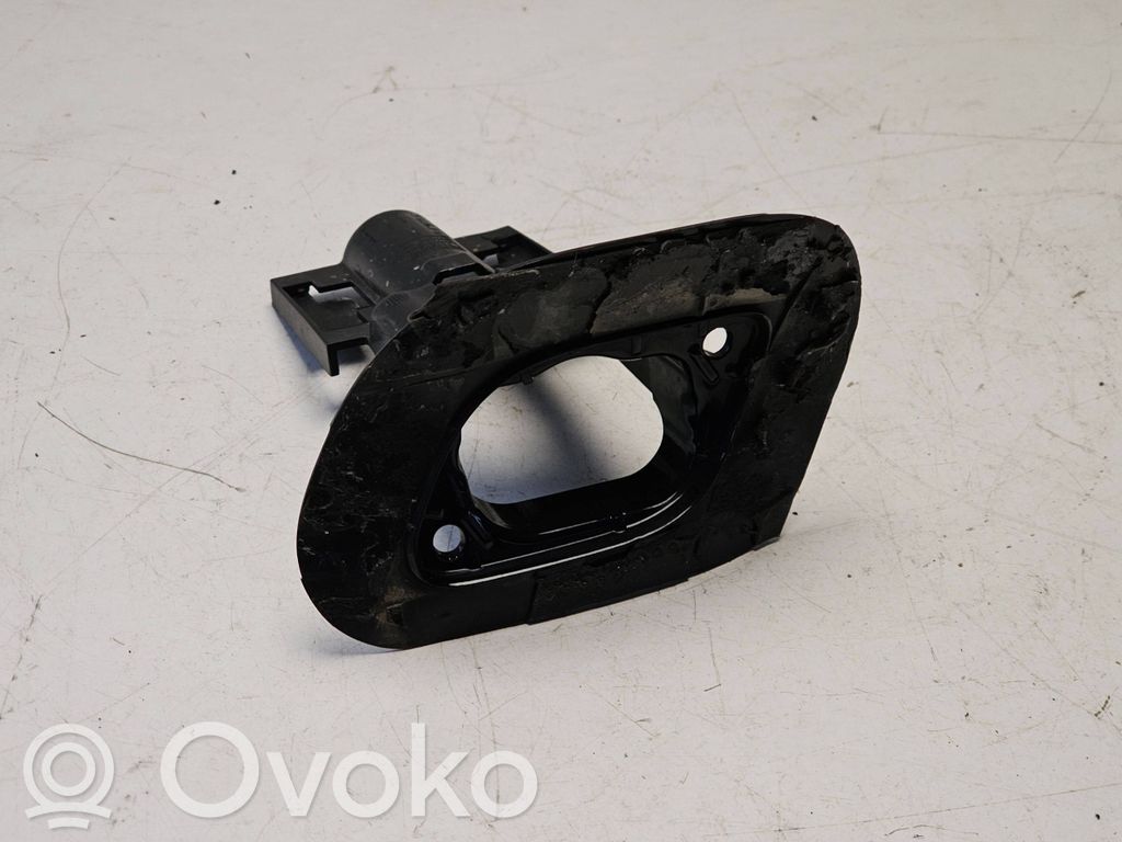 Volvo XC40 Headlight washer spray nozzle 