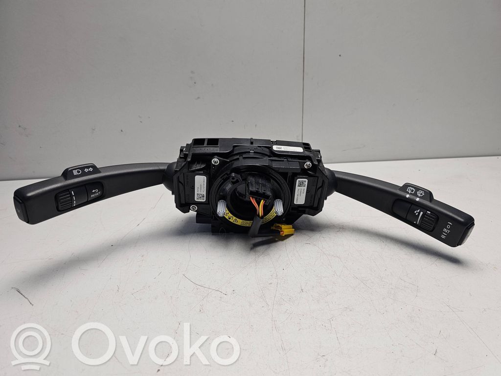 Volvo V60 Wiper turn signal indicator stalk/switch 