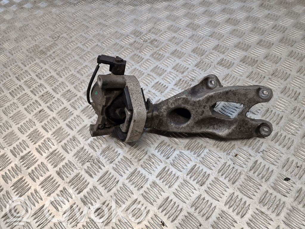 Engine mounting bracket   8K0199307BE