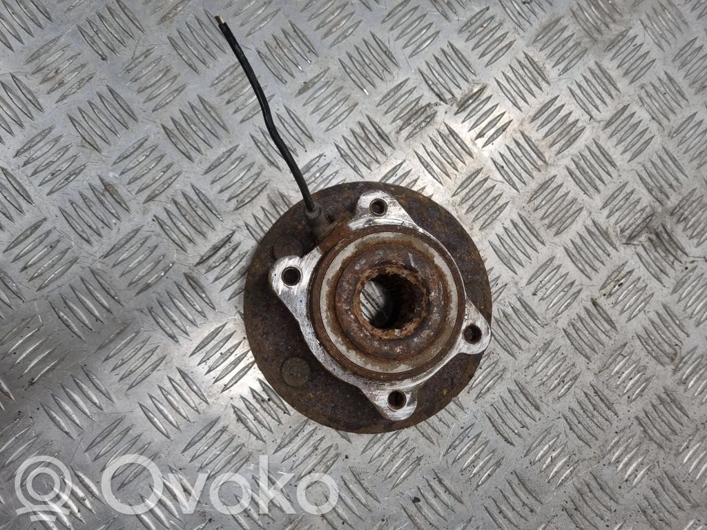Takapyörän laakeri