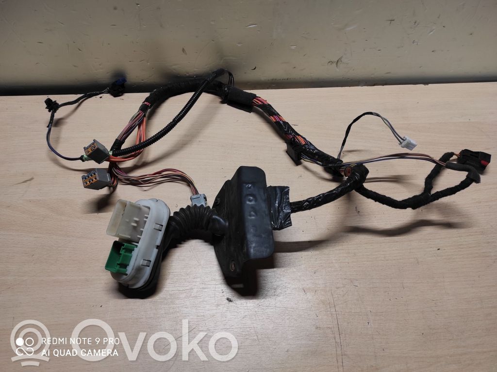 Jeep Compass Wiązka przewodów drzwi przednich 