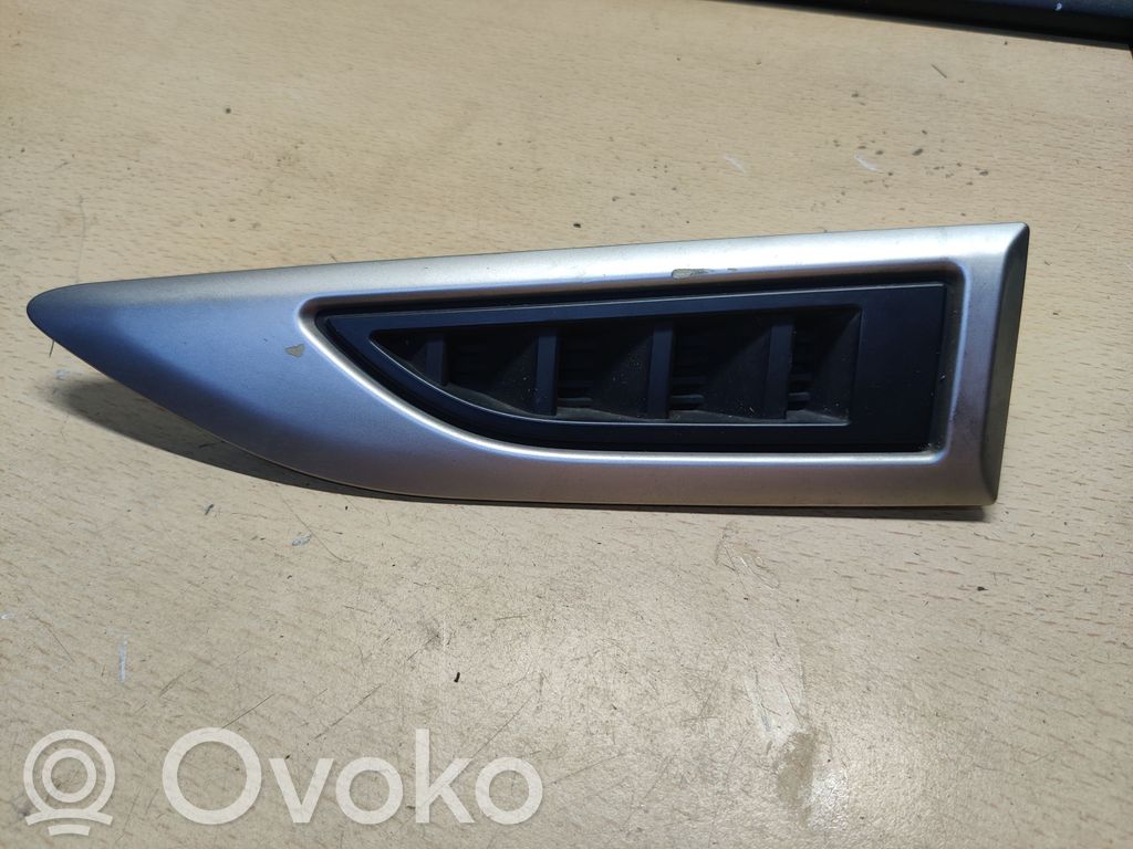 Chevrolet Captiva Rivestimento parafango (modanatura) 