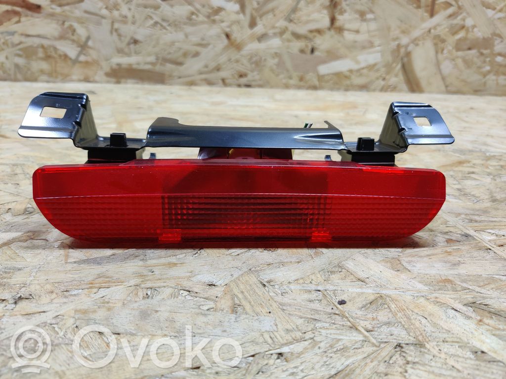 Daihatsu Terios Papildu bremžu signāla lukturis 