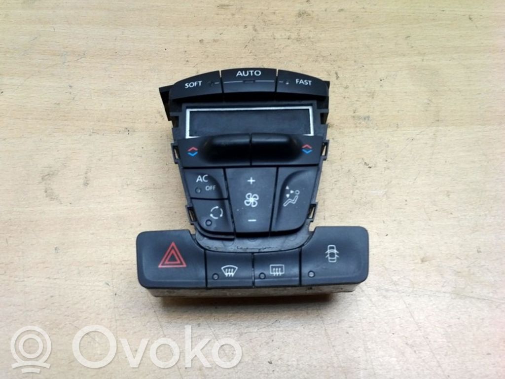 Renault Laguna III Climate control unit 