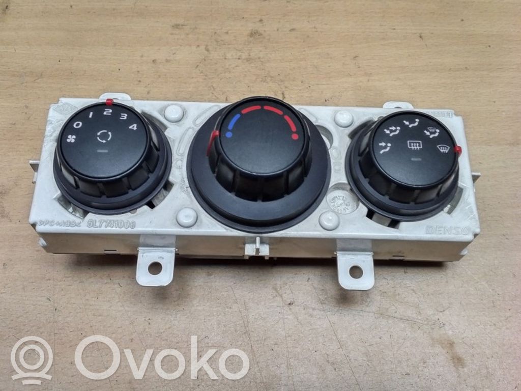 Renault Master III Climate control unit 