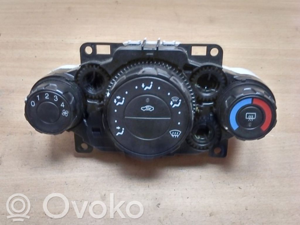 Ford Fiesta Climate control unit 