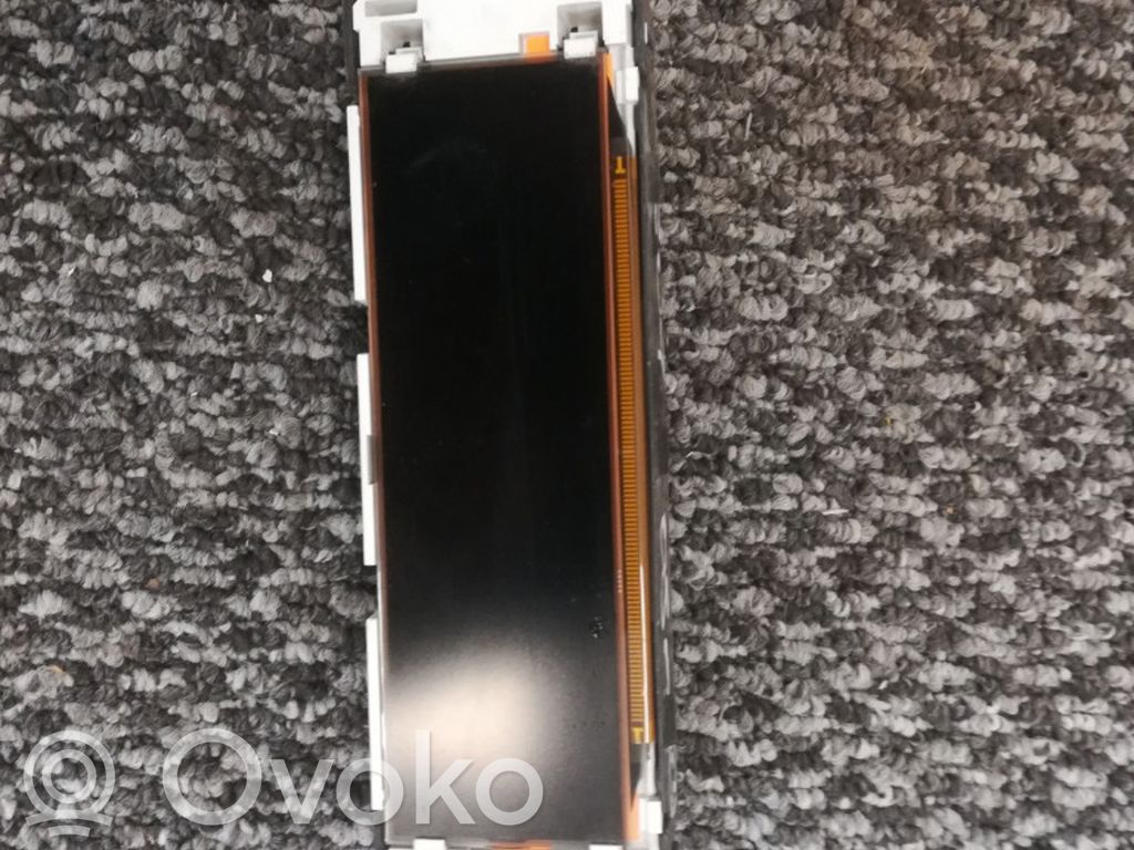 Peugeot 207 Screen/display/small screen 