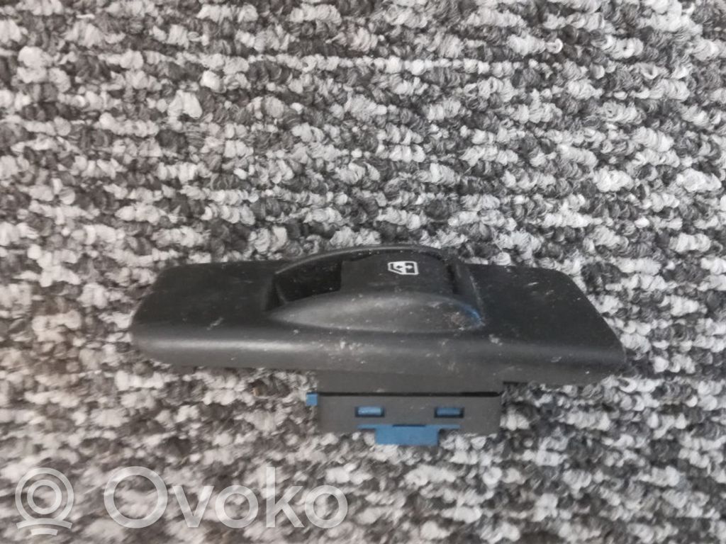 Fiat Doblo Electric window control switch 