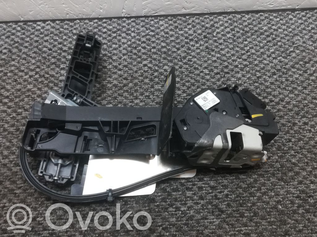 Etuoven lukko   BM5AA21813DG