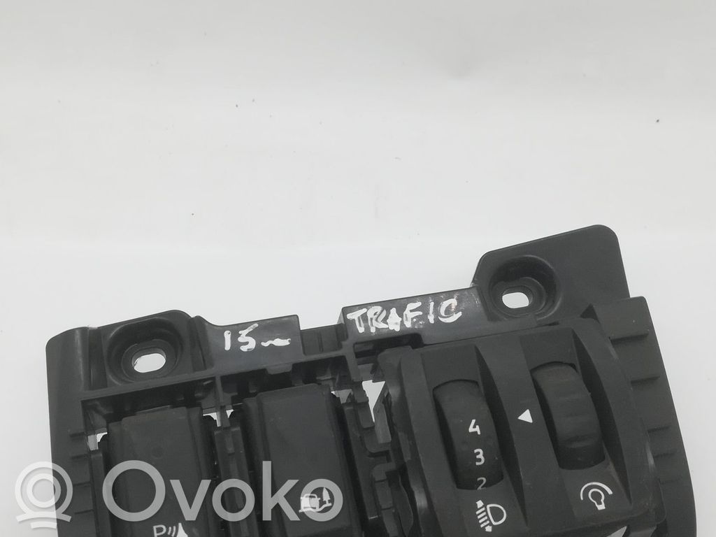 Renault Trafic III (X82) Headlight level height control switch 