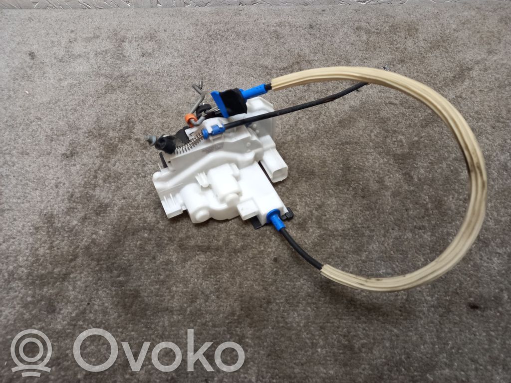 Fiat Fiorino Priekšpusē slēdzene 