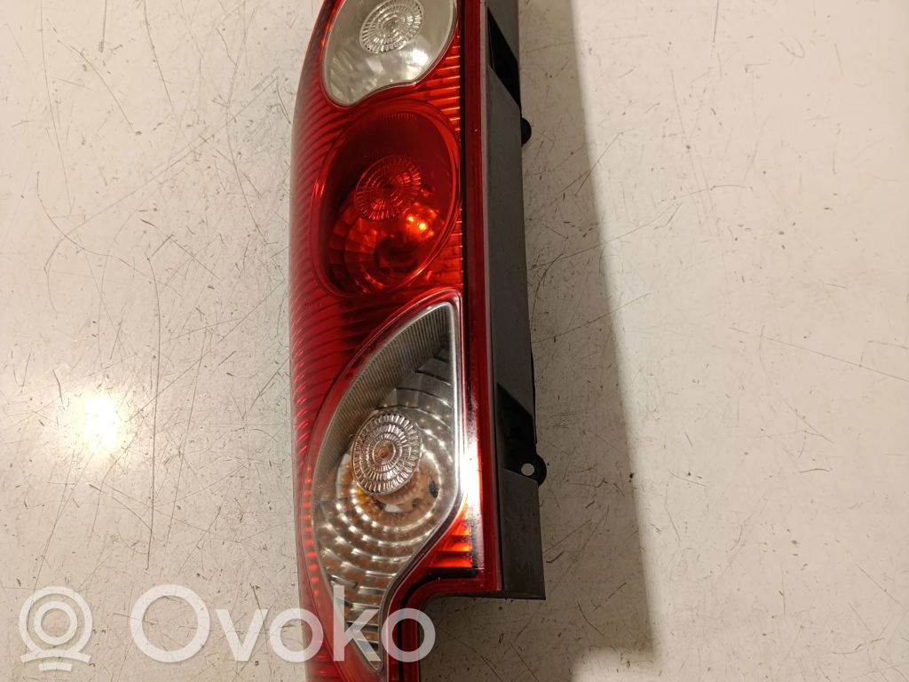 Takavalot   8200419952,8200419945