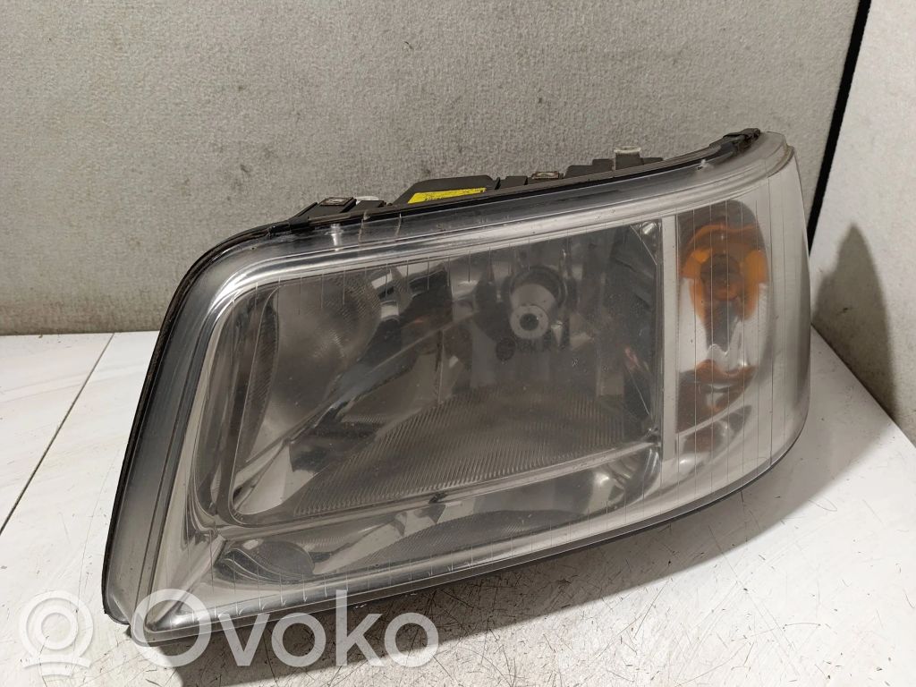 Volkswagen Transporter - Caravelle T5 Phare frontale 