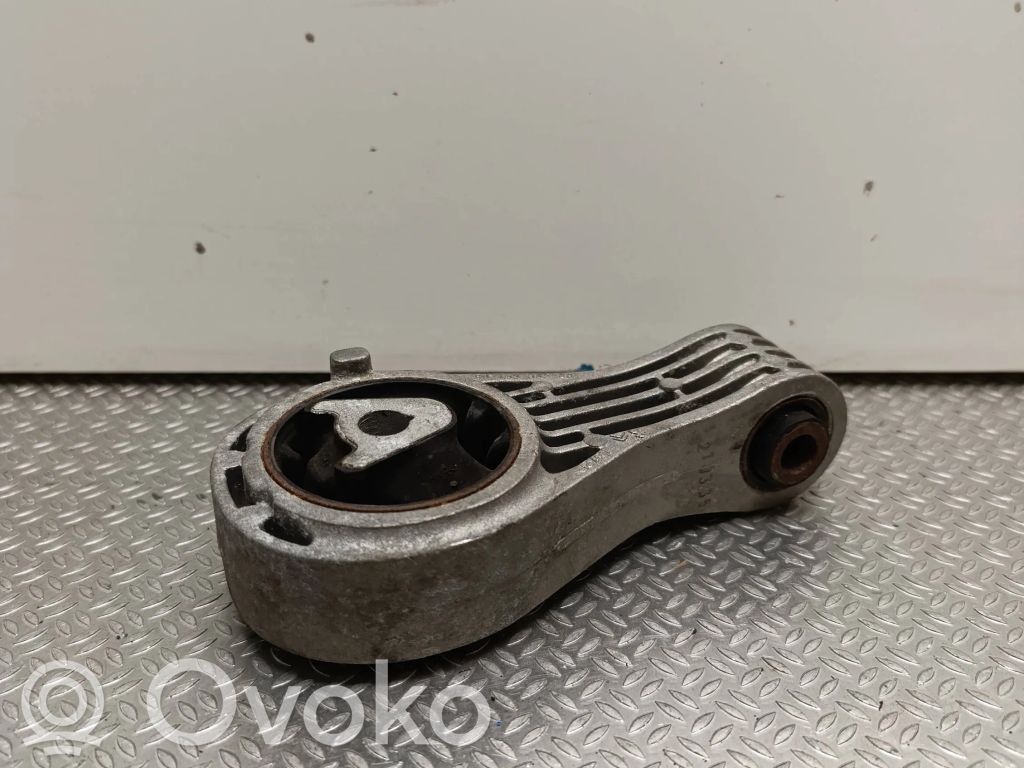 Peugeot Expert Engine mount bracket 