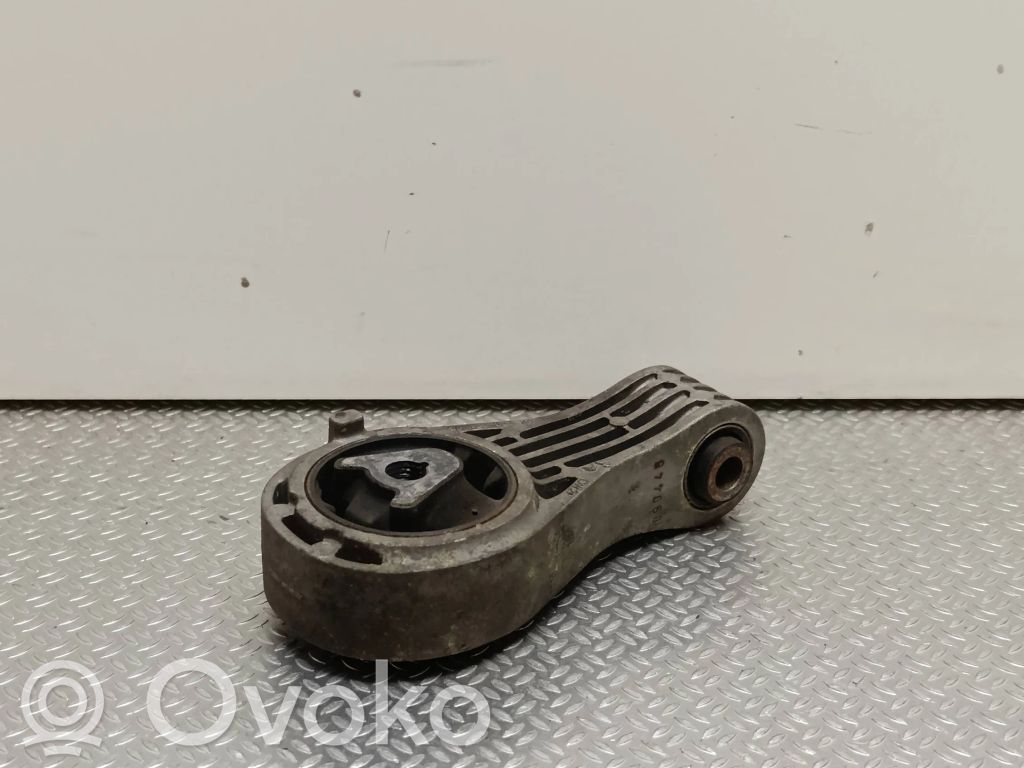 Peugeot Expert Engine mount bracket 