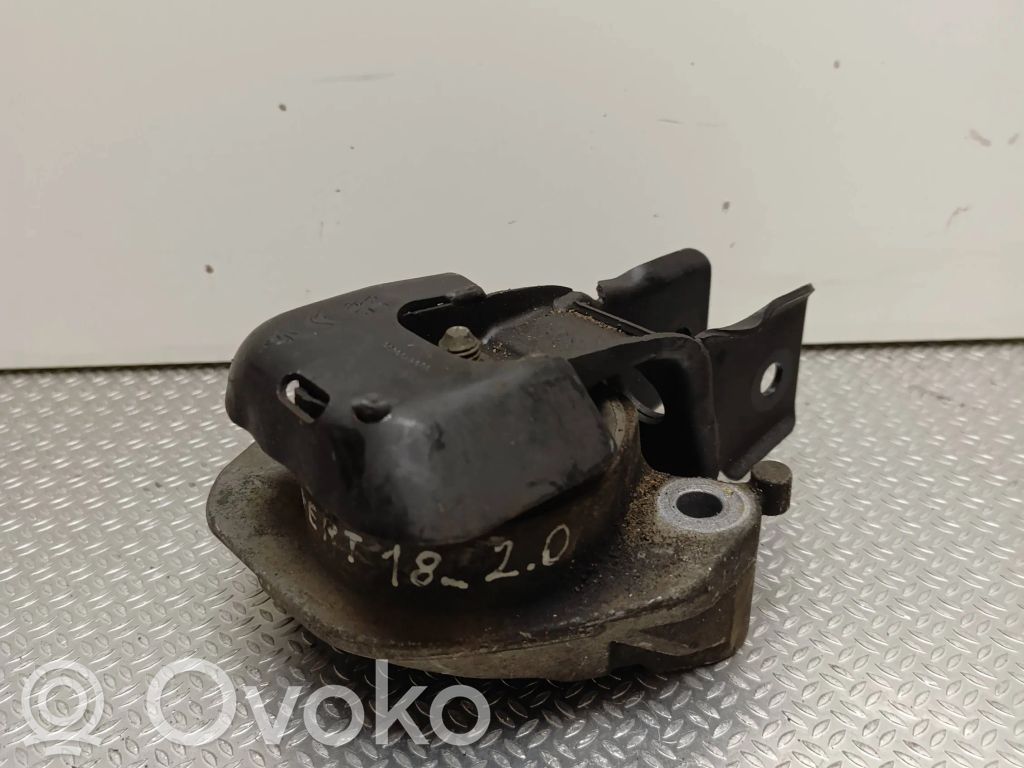 Peugeot Expert Engine mount bracket 