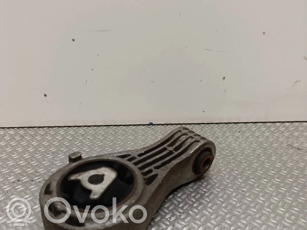 Peugeot Expert Engine mount bracket 