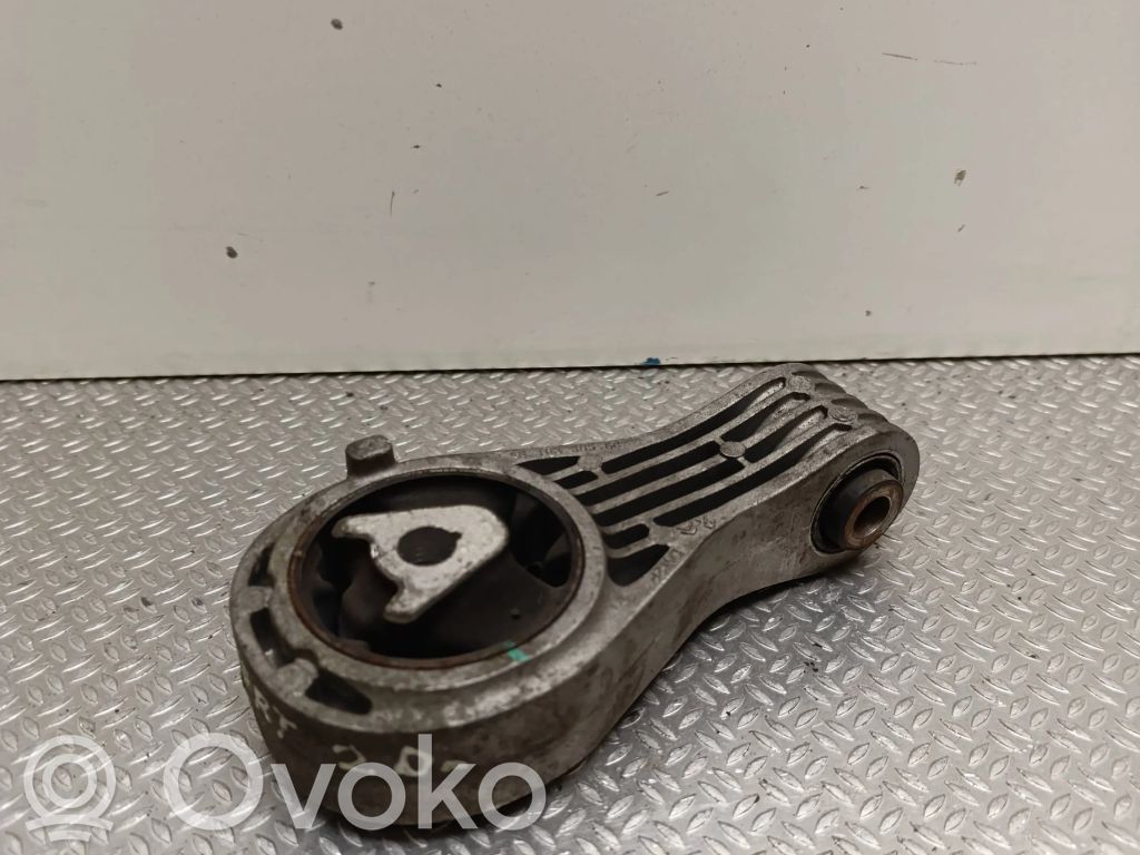 Peugeot Expert Engine mount bracket 